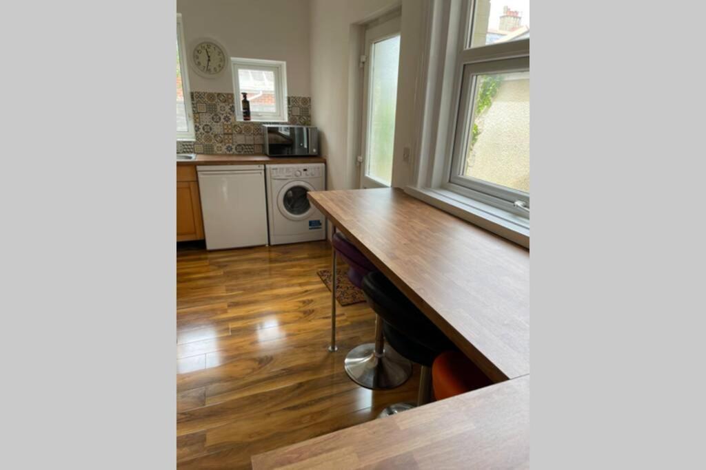 Victoria House, Beautiful Swanage Stay! Ulwell Esterno foto